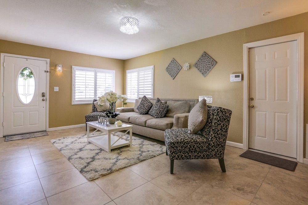 1514 Tarleton Street Spring Valley, CA 91977 - Photo 4 of 25 Gallery Image 4