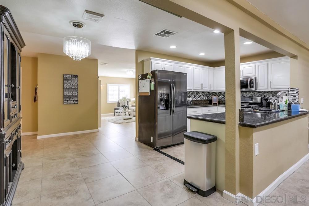 1514 Tarleton Street Spring Valley, CA 91977 - Photo 9 of 25 Gallery Image 9