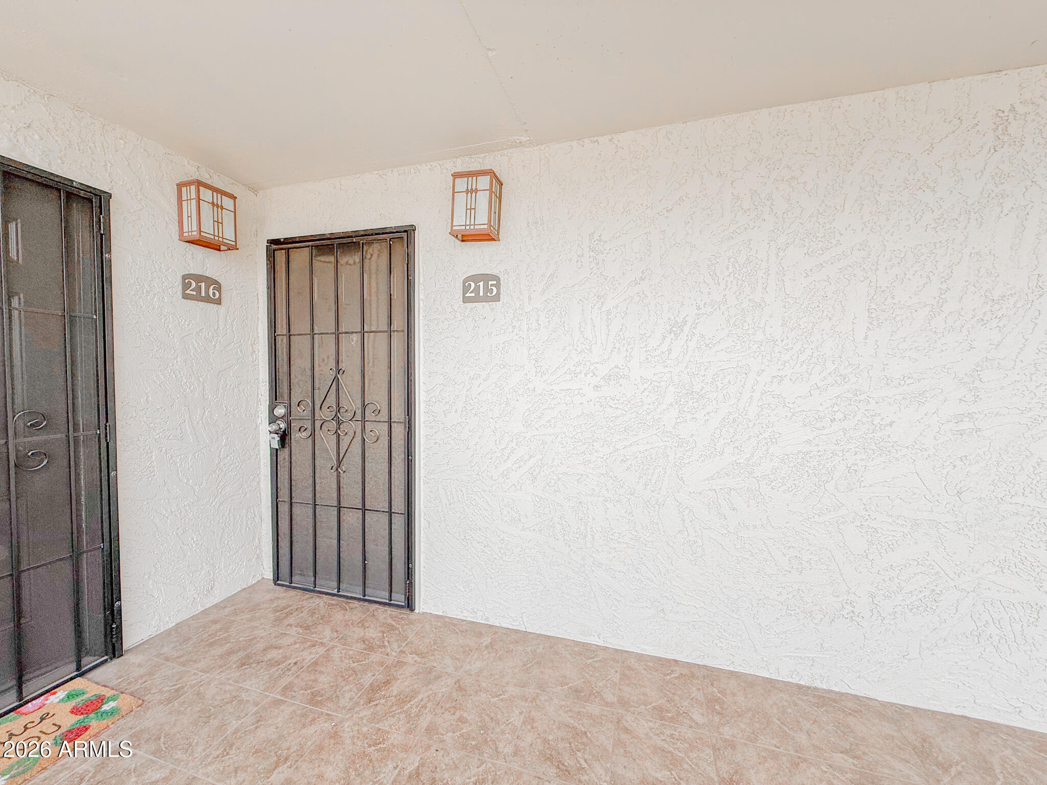 3825 East Camelback Road, Unit 215 Phoenix, AZ 85018 - Photo 4 of 24 4