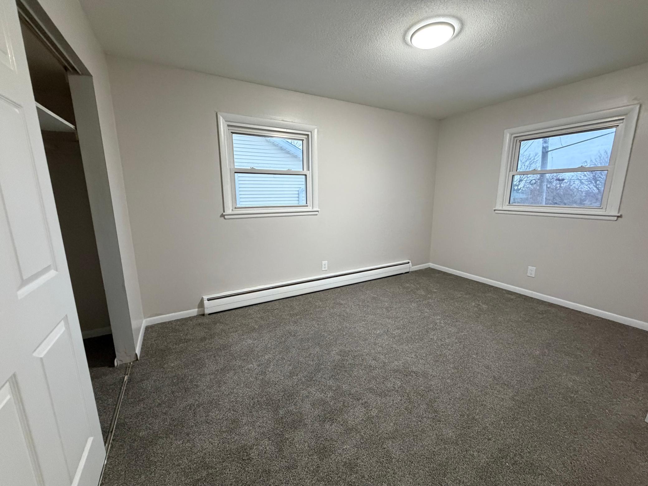 212 42nd Avenue Northeast Minneapolis, MN 55421 - Photo 12 of 14