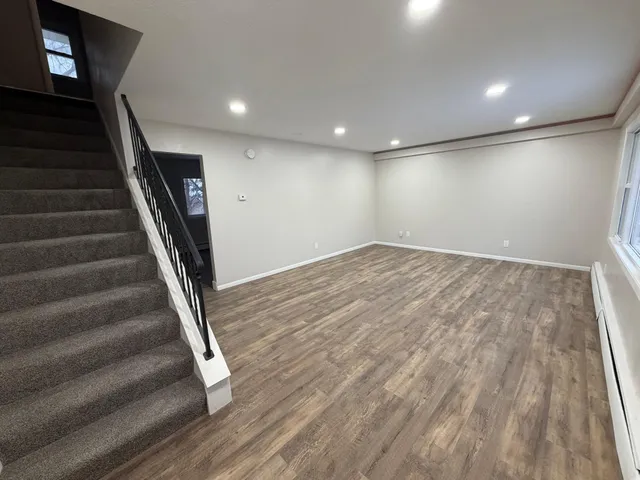 $2,150 | 212 42nd Avenue Northeast, Minneapolis, MN 55421