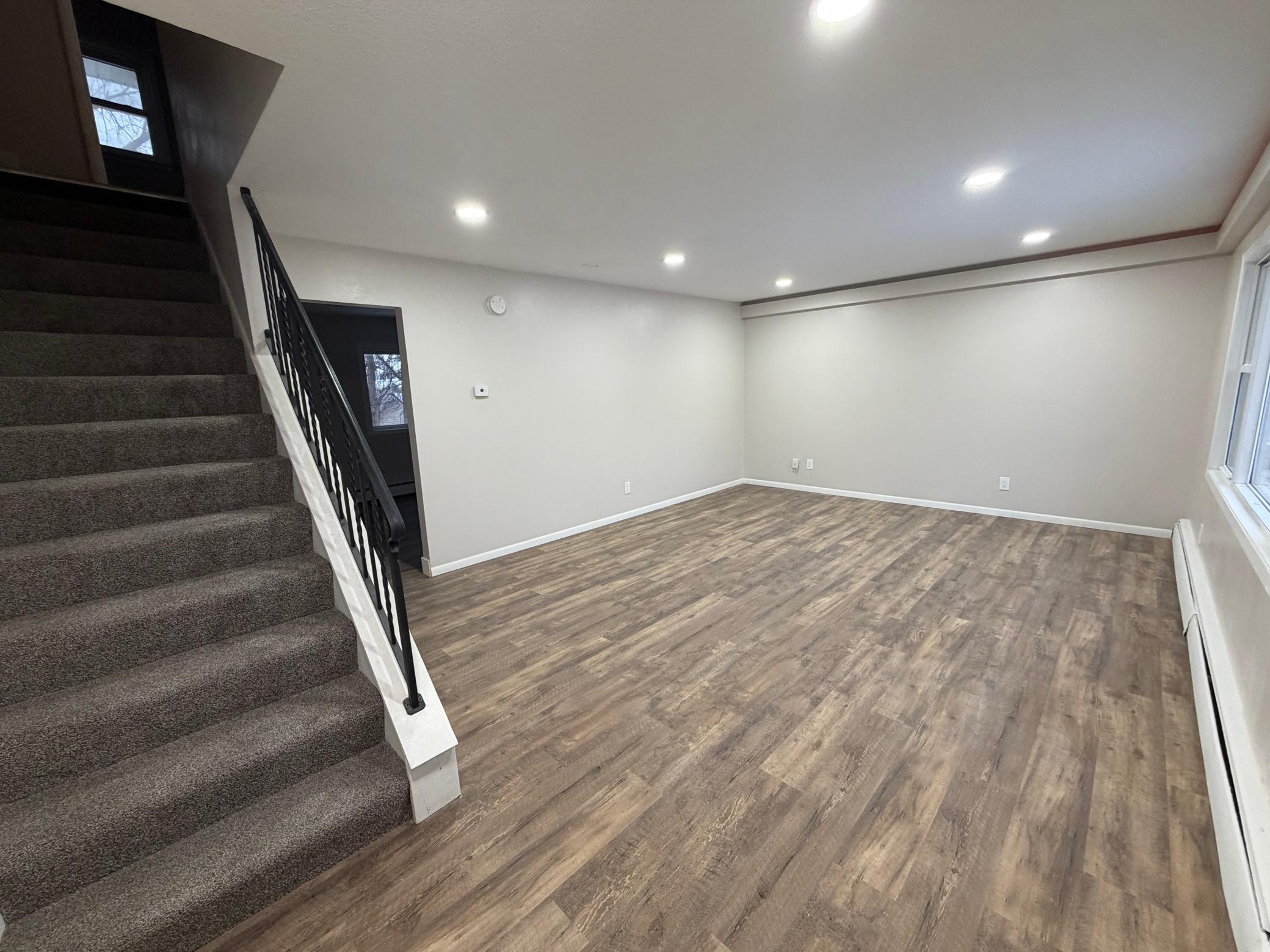 212 42nd Avenue Northeast Minneapolis, MN 55421 - Photo 2 of 14