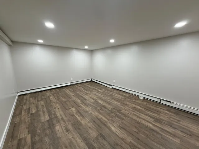 $2,150 | 212 42nd Avenue Northeast, Minneapolis, MN 55421