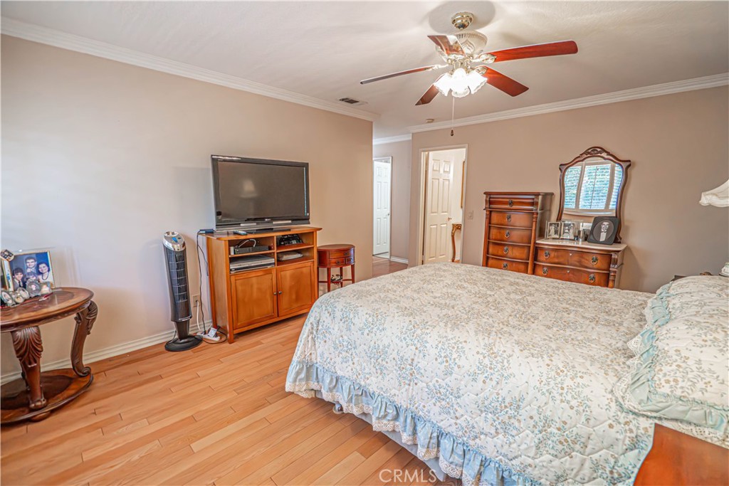 19210 Lahey Street, Unit 2 Porter Ranch, CA 91326 - Photo 18 of 42