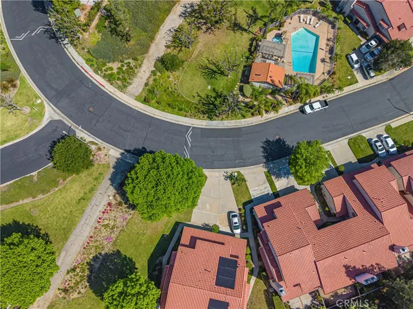 $780,000 | 19210 Lahey Street, Unit 2, Porter Ranch, CA 91326