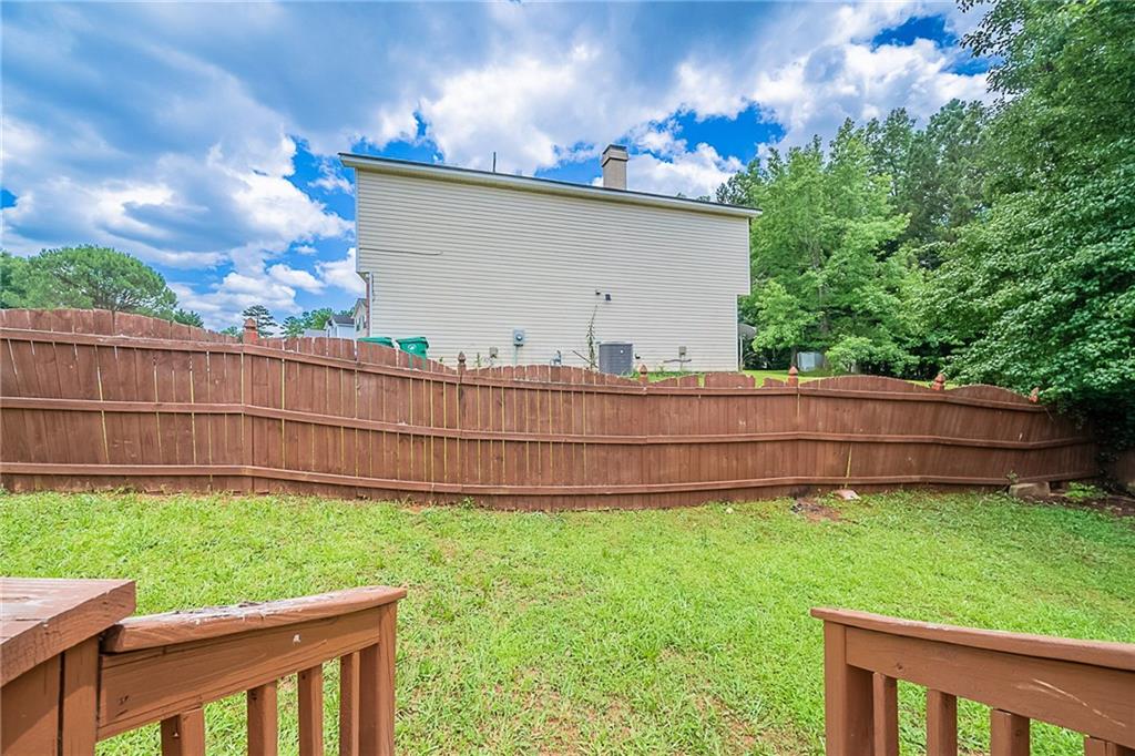 2183 Ramblewood Circle Decatur, GA 30035 - Photo 28 of 37 a view of a backyard with a garden