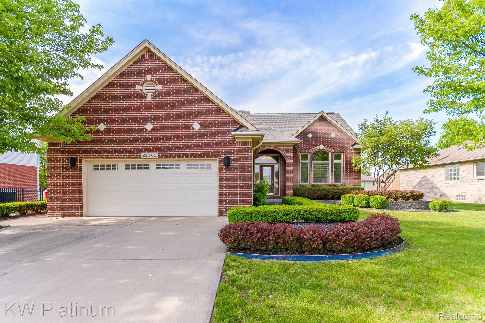 22501 Brantingham Rd_52.jpg