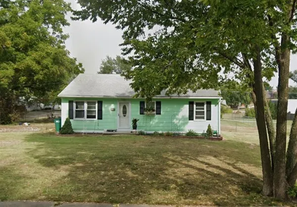 $200,000 | 108 North Madison Street, Spring Hill, KS 66083