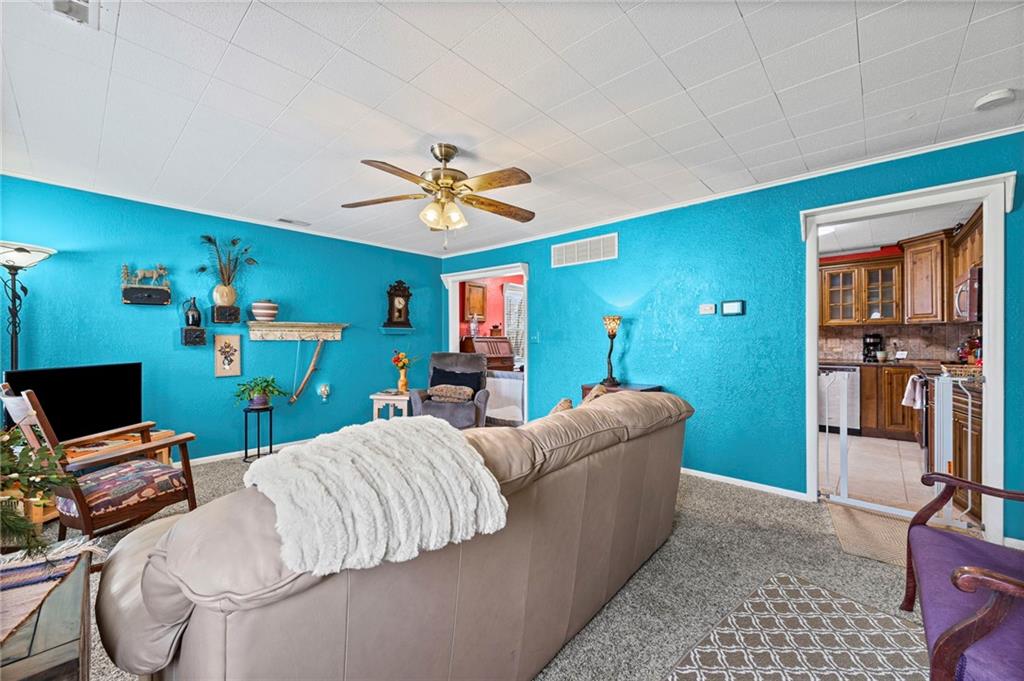 108 North Madison Street Spring Hill, KS 66083 - Photo 6 of 25