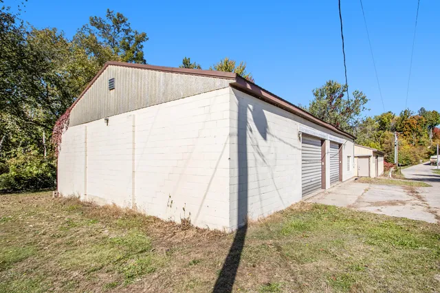 $160,000 | 3965 Mary Road, Bloomingdale, MI 49026