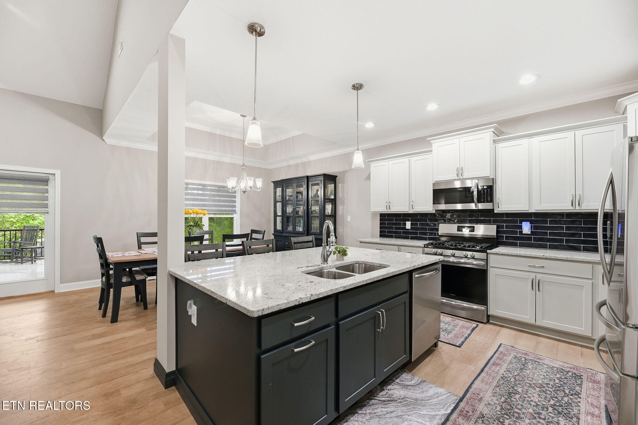 137 Black Oak Road Oak Ridge, TN 37830 - Photo 11 of 51 kitchen4