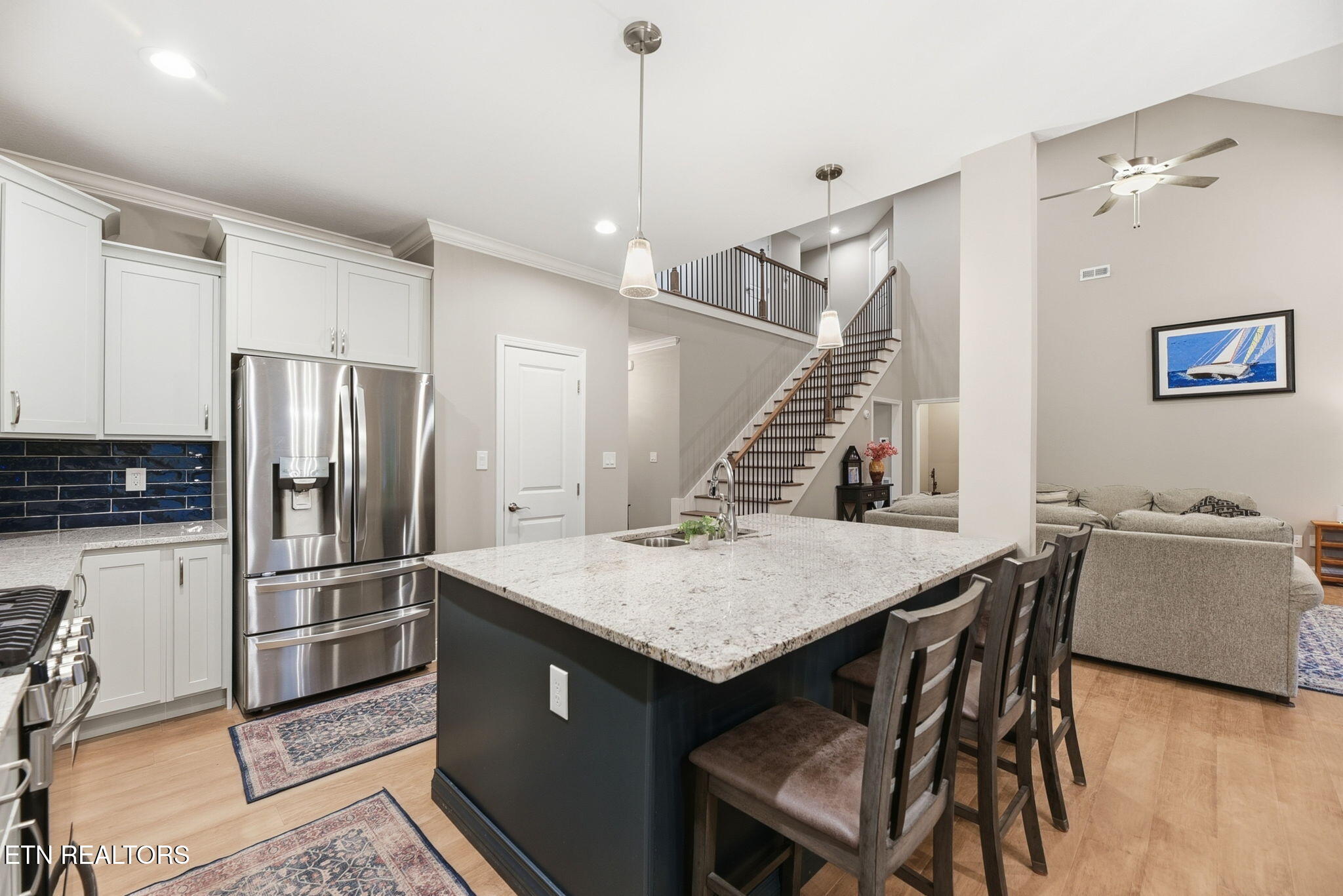 137 Black Oak Road Oak Ridge, TN 37830 - Photo 13 of 51 canva