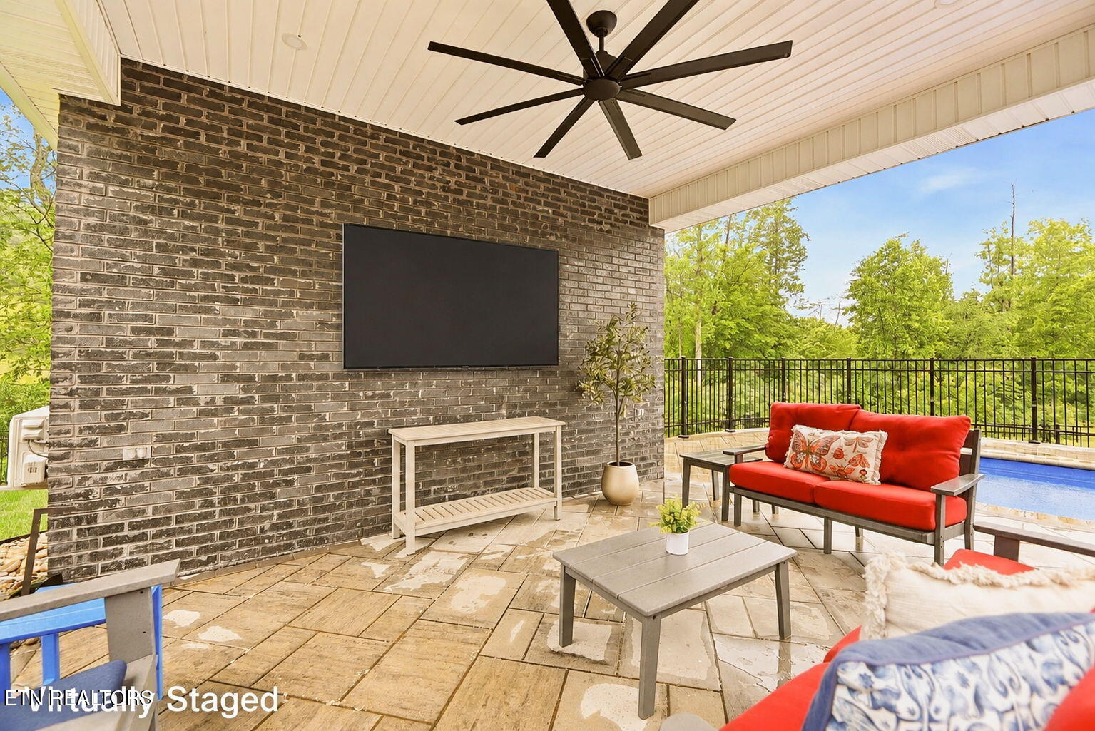 137 Black Oak Road Oak Ridge, TN 37830 - Photo 45 of 51 pooldeck2
