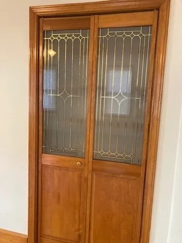 a close view of shower