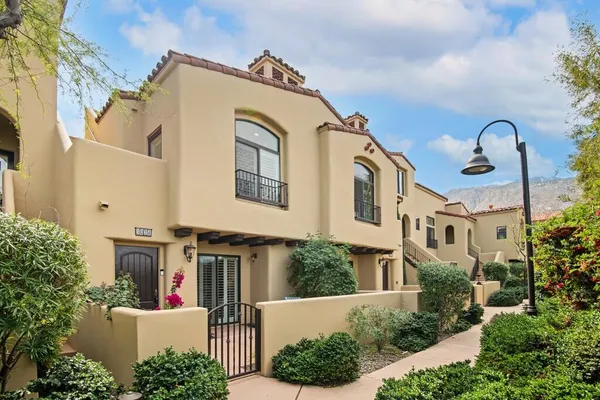 $625,000 | 1018 Villorrio Drive North, Palm Springs, CA 92262