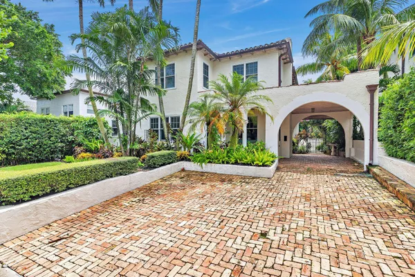 $12,450 | 710 Claremore Drive, West Palm Beach, FL 33401