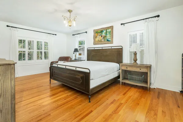 $12,450 | 710 Claremore Drive, West Palm Beach, FL 33401