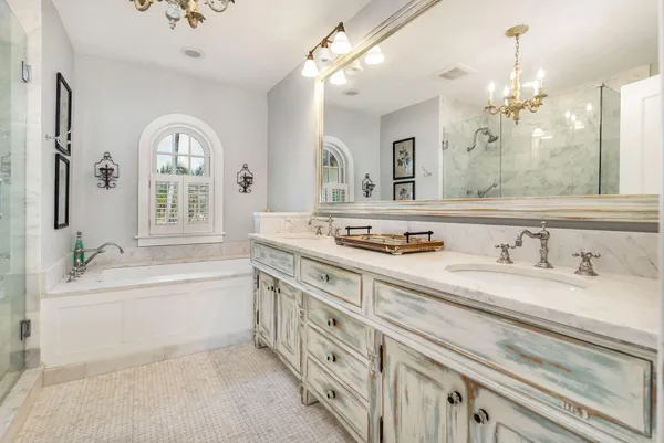 $12,450 | 710 Claremore Drive, West Palm Beach, FL 33401