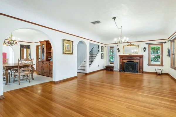 $12,450 | 710 Claremore Drive, West Palm Beach, FL 33401