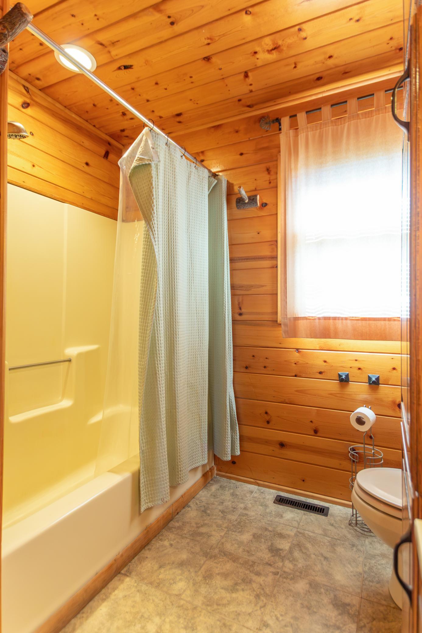 2239 Becida Road Southwest Bemidji, MN 56601 - Photo 13 of 24 Gallery Image 13