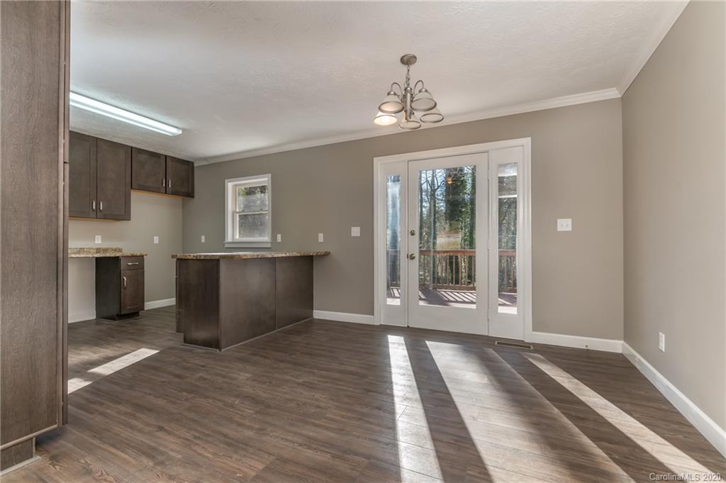 1352 Howard Gap Loop Road Flat Rock, NC 28731 - Photo 13 of 32 Gallery Image 13
