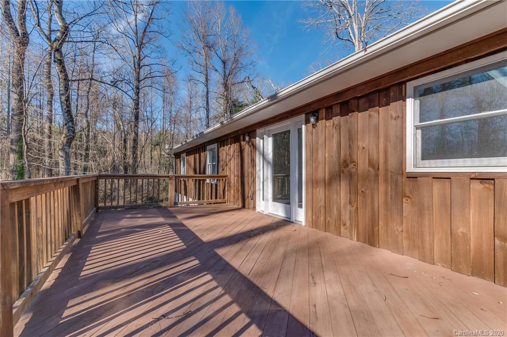 1352 Howard Gap Loop Road Flat Rock, NC 28731 - Photo 19 of 32 Gallery Image 19