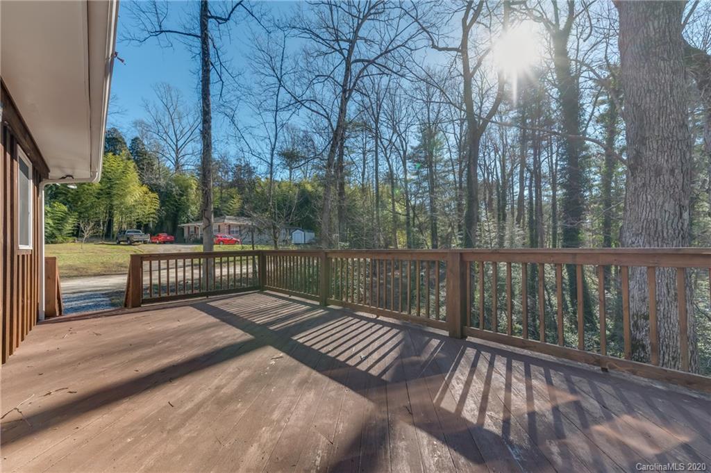 1352 Howard Gap Loop Road Flat Rock, NC 28731 - Photo 20 of 32 Gallery Image 20