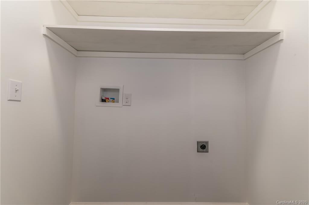 1352 Howard Gap Loop Road Flat Rock, NC 28731 - Photo 21 of 32 Gallery Image 21