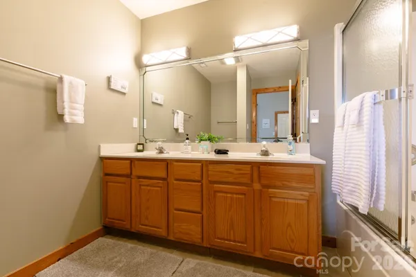 $359,000 | 10 Stoney Falls Loop, Unit 4/203, Burnsville, NC 28714