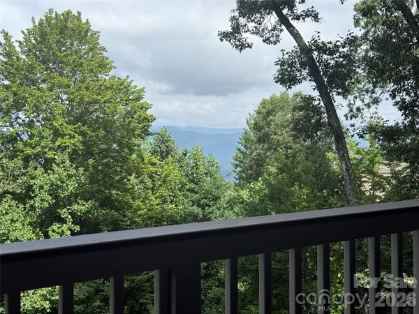 $359,000 | 10 Stoney Falls Loop, Unit 4/203, Burnsville, NC 28714