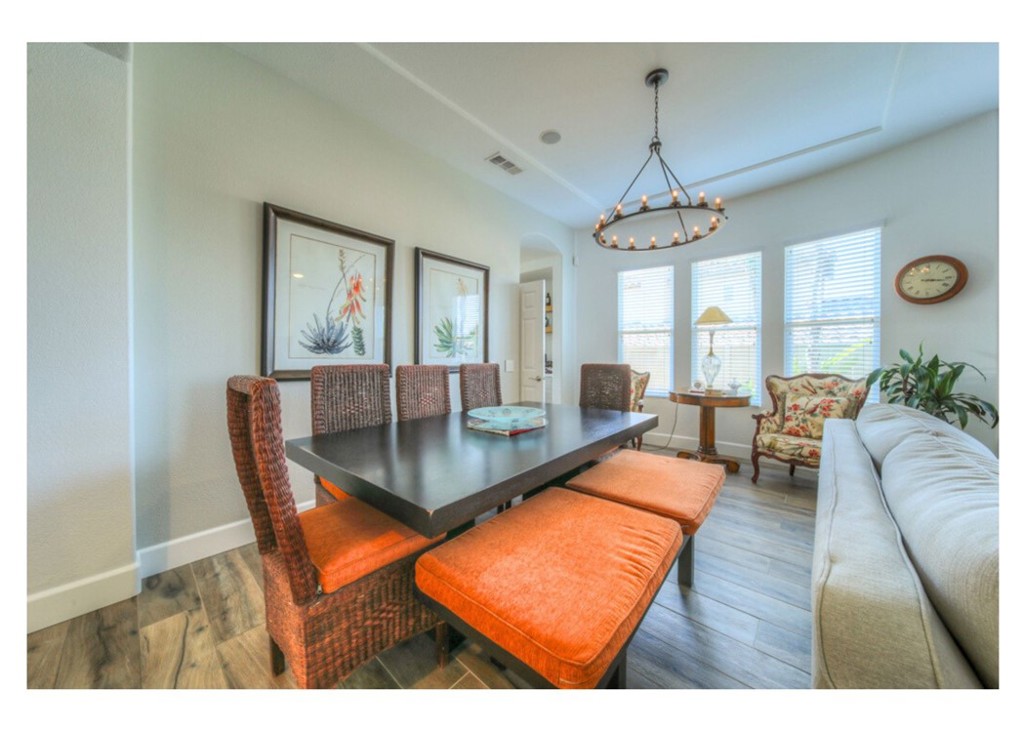44967 Dolce Street Temecula, CA 92592 - Photo 8 of 30 Formal Dining Room