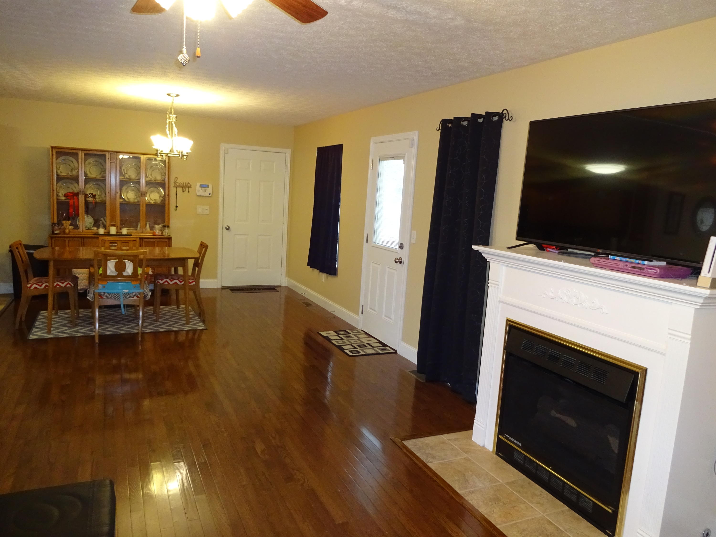 8213 Spruceland Road Powell, TN 37849 - Photo 3 of 17 DSC04207