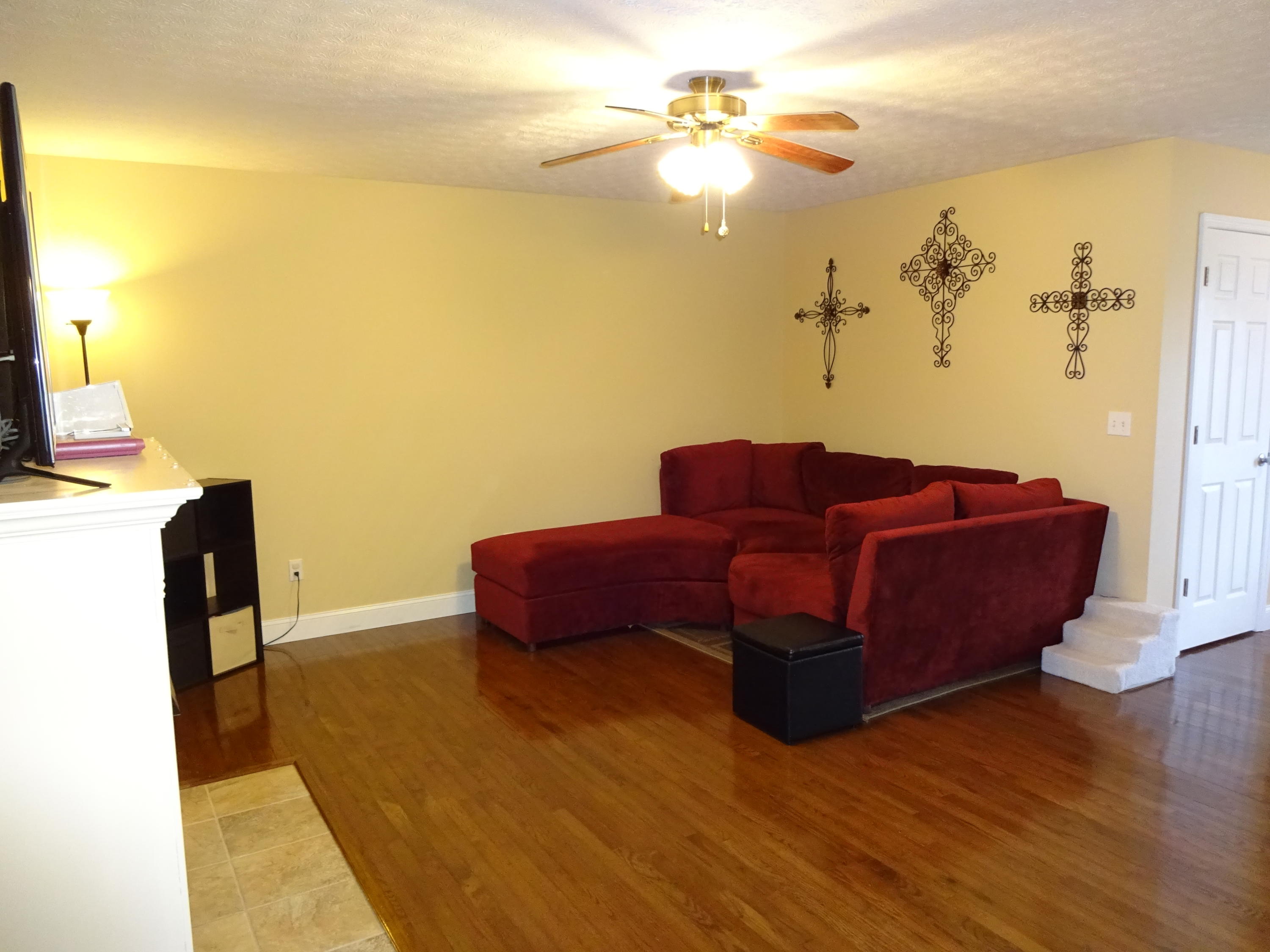 8213 Spruceland Road Powell, TN 37849 - Photo 5 of 17 DSC04212