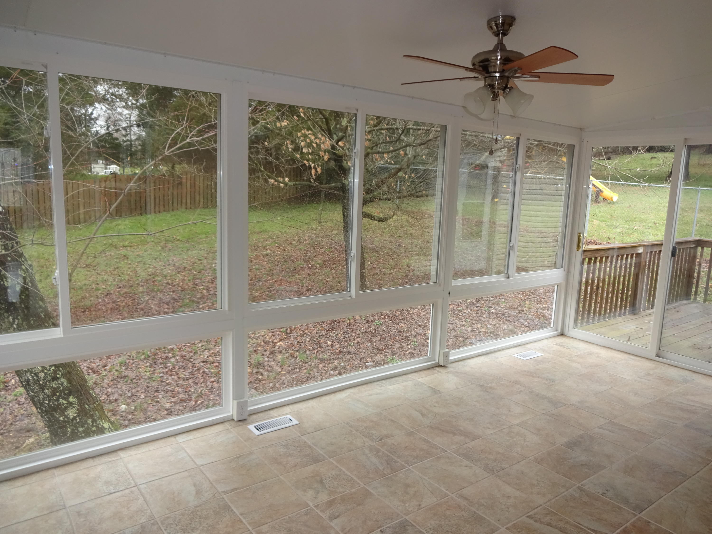 8213 Spruceland Road Powell, TN 37849 - Photo 9 of 17 DSC04199