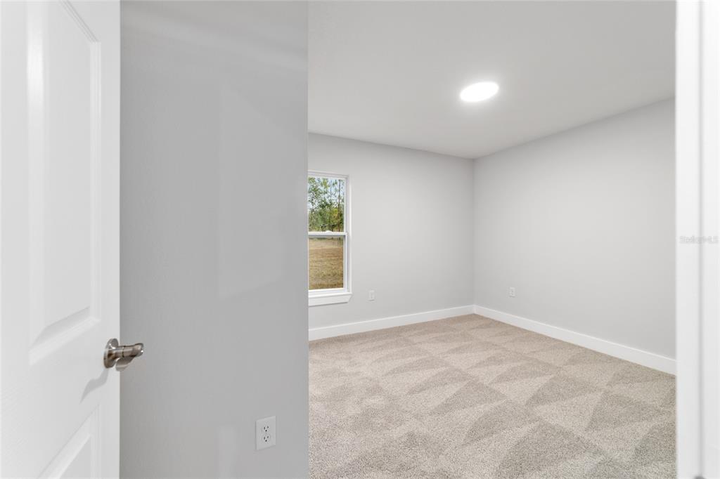 15776 Southwest 27th Lane Ocala, FL 34481 - Photo 35 of 39 a view of an empty room