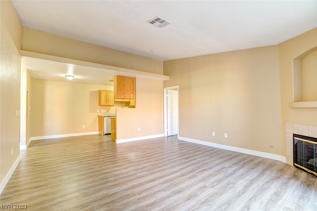 4730 East Craig Road, Unit 2108 Las Vegas, NV 89115 - Photo 3 of 11 Gallery Image 3