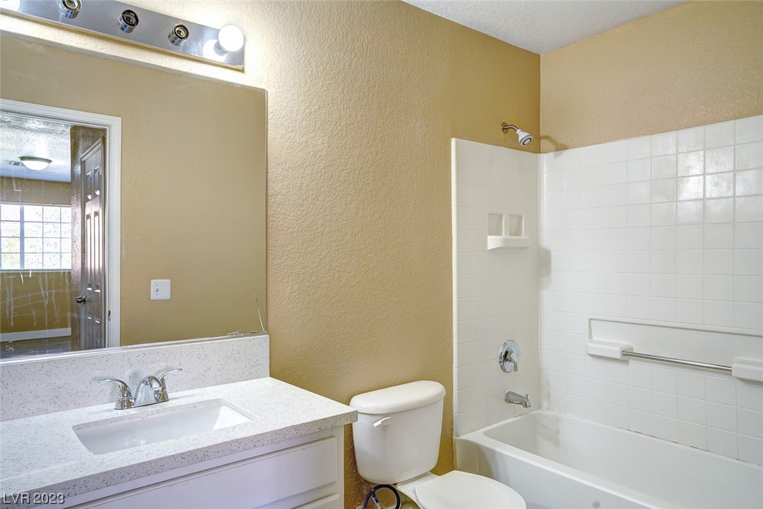 4730 East Craig Road, Unit 2108 Las Vegas, NV 89115 - Photo 10 of 11 Gallery Image 10