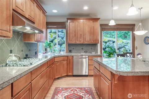 $1,500,000 | 20229 134th Avenue Northeast, Woodinville, WA 98072