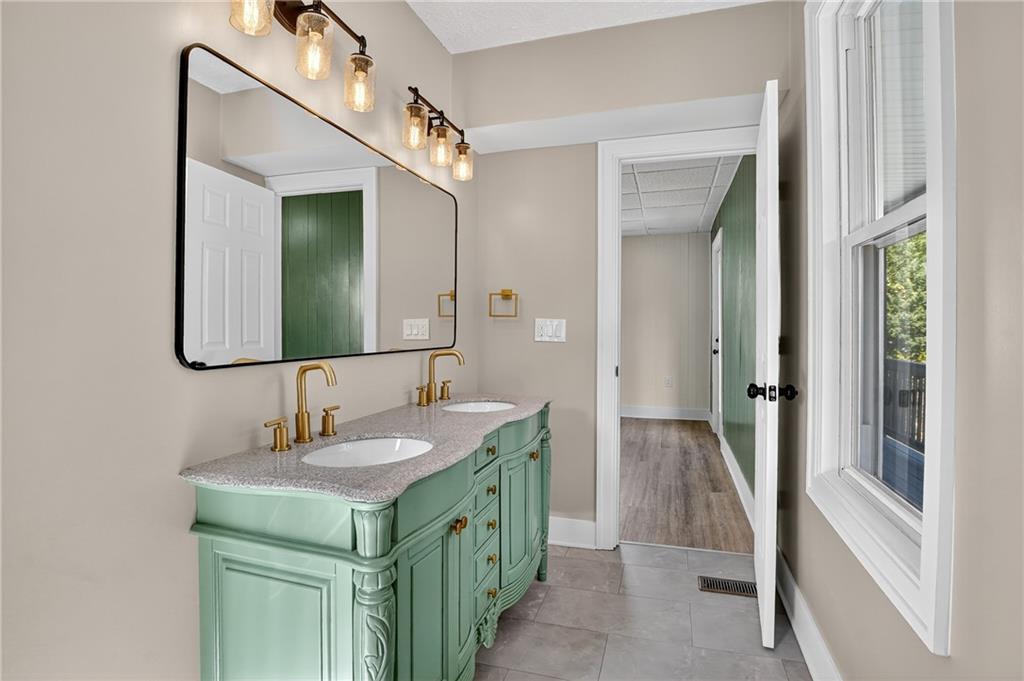 900 Beaver Road Ambridge, PA 15003 - Photo 28 of 39 Gallery Image 28