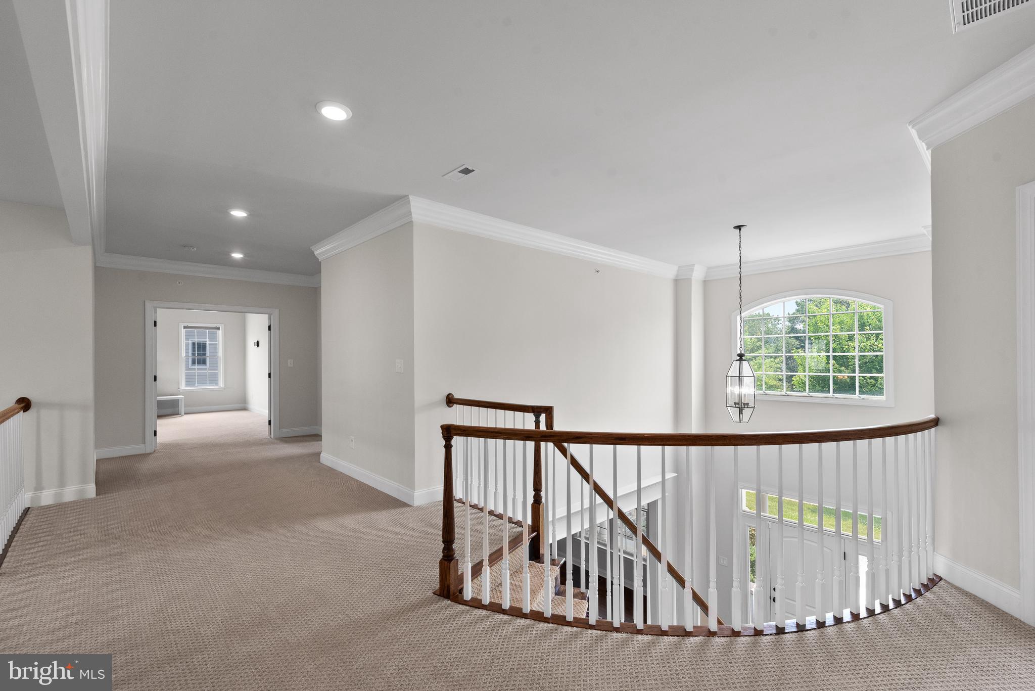 3905 Lewis Run Road Newtown Square, PA 19073 - Photo 16 of 28 Foyer - upstairs hall