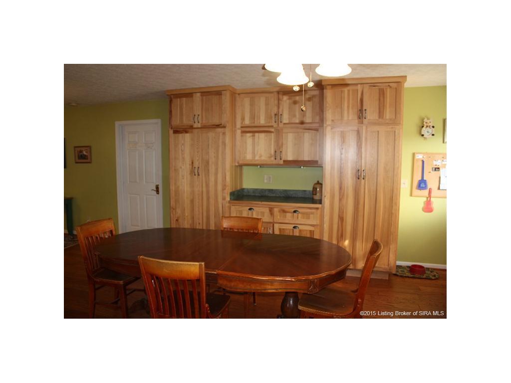 996 Valley View Road Southwest Corydon, IN 47112 - Photo 16 of 69 Gallery Image 16