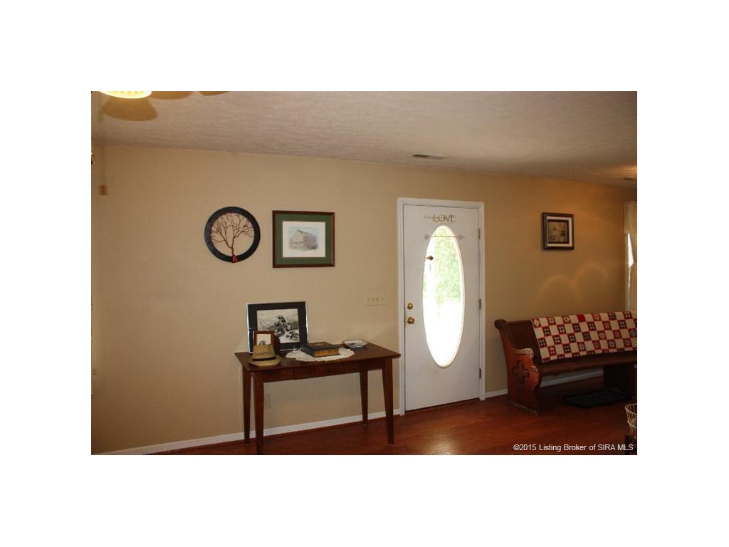 996 Valley View Road Southwest Corydon, IN 47112 - Photo 10 of 69 Gallery Image 10