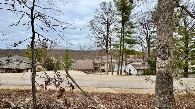 $7,000 | Four Country Club Drive, Four Seasons, MO 65049