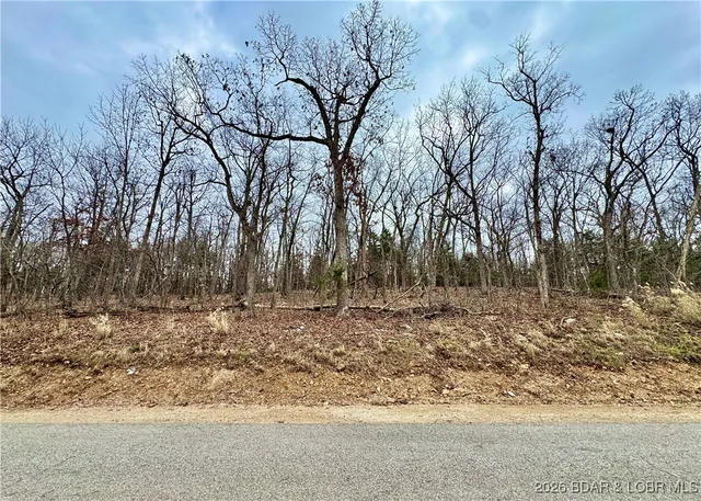 $7,000 | Four Country Club Drive, Four Seasons, MO 65049