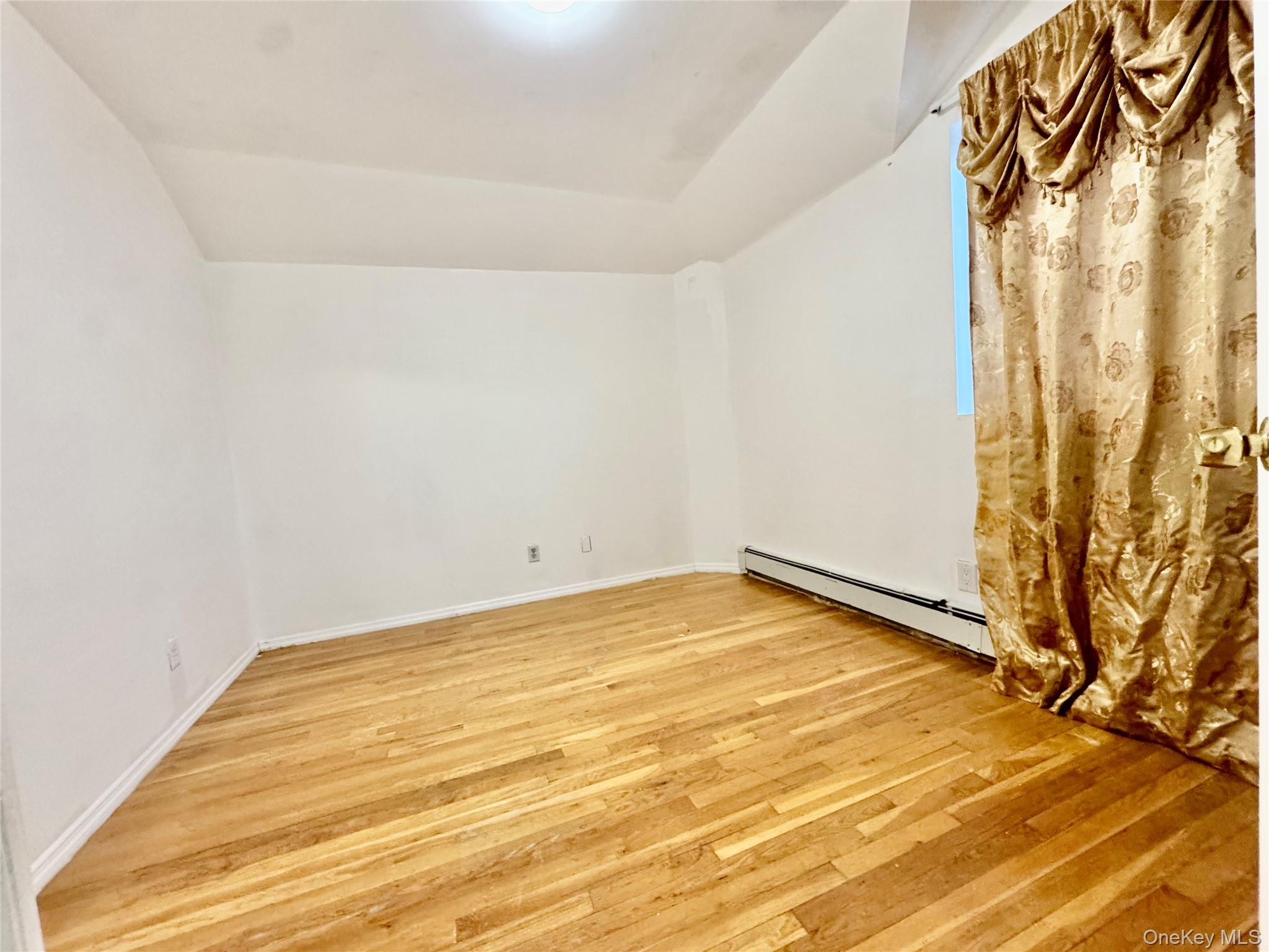 103-25 Alstyne Avenue Queens, NY 11368 - Photo 14 of 22 a view of empty room