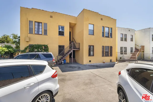 $1,399,800 | 2717 South Budlong Avenue, Los Angeles, CA 90007