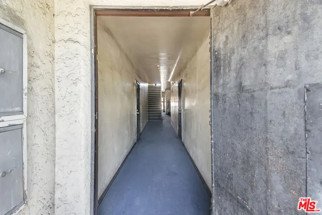 $1,399,800 | 2717 South Budlong Avenue, Los Angeles, CA 90007