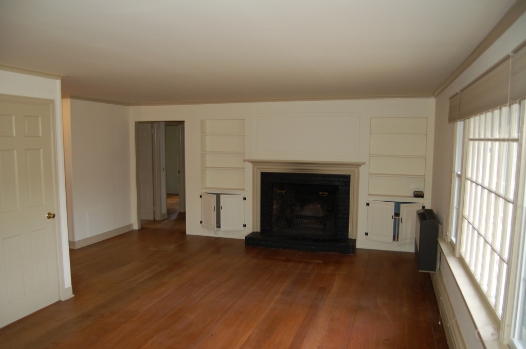 115 Bow Wow Road Sheffield, MA 01257 - Photo 4 of 11 Living room