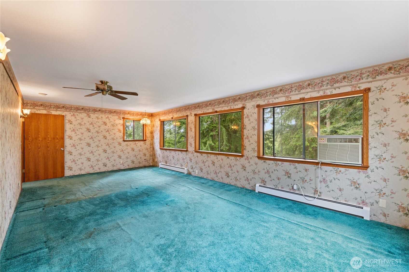 671 South Edmonds Road Coupeville, WA 98239 - Photo 23 of 40