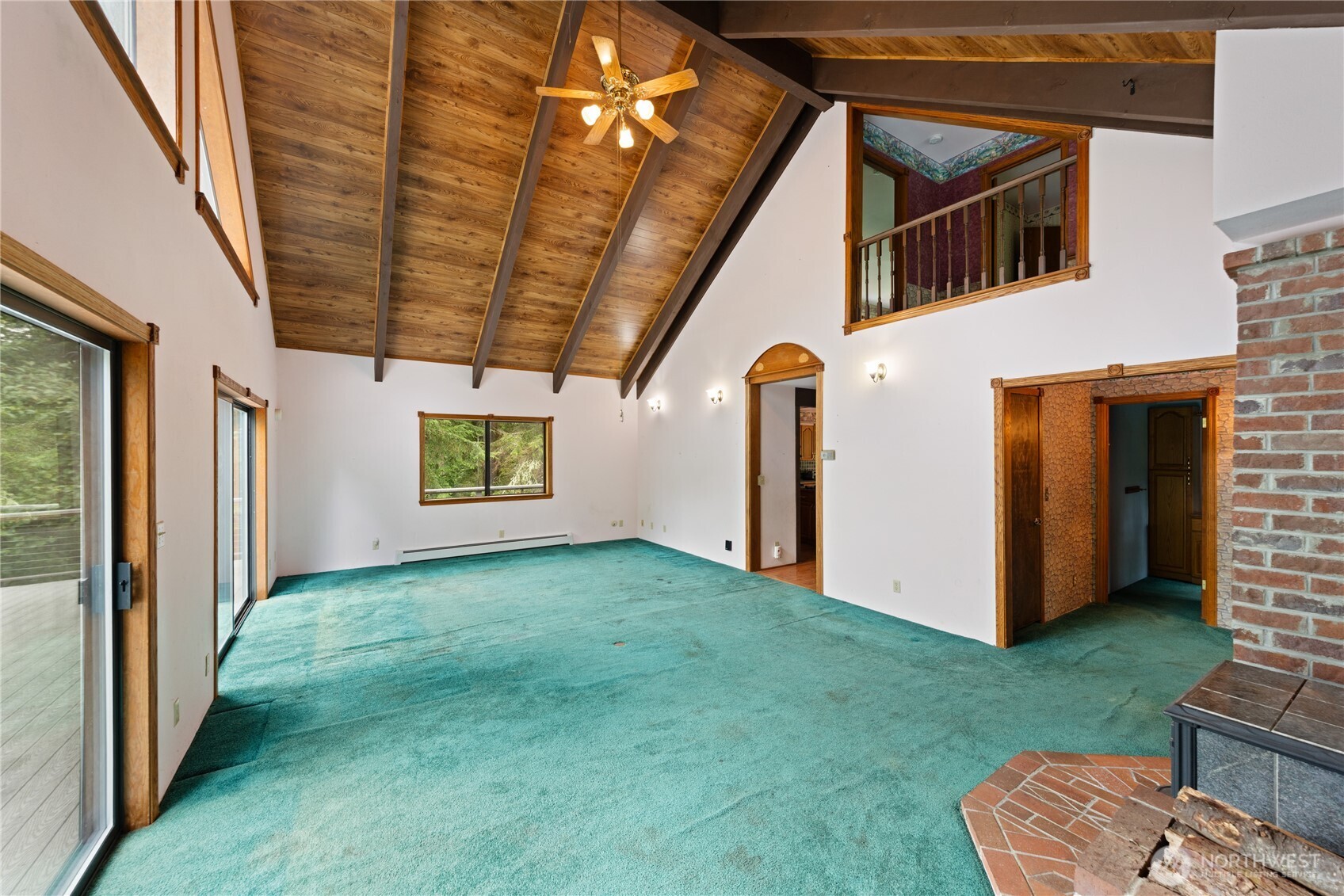 671 South Edmonds Road Coupeville, WA 98239 - Photo 8 of 40